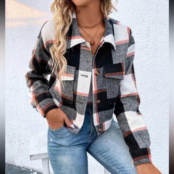 Boho navy blue plaid button down cropped jacket - Picture 11 of 16